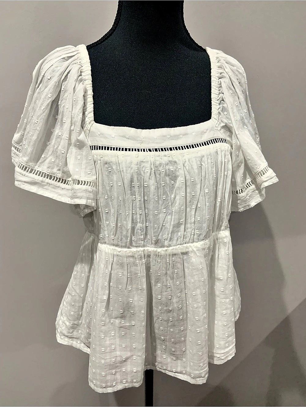 LOFT White Eyelet Puff Sleeve Blouse Size Small